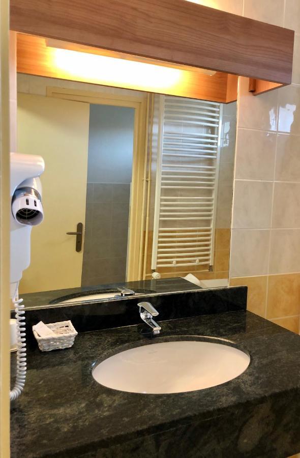 Hotel La Diligence Le Brignon ภายนอก รูปภาพ